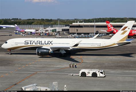 星飛|飛往香港的航班 ｜ STARLUX Airline